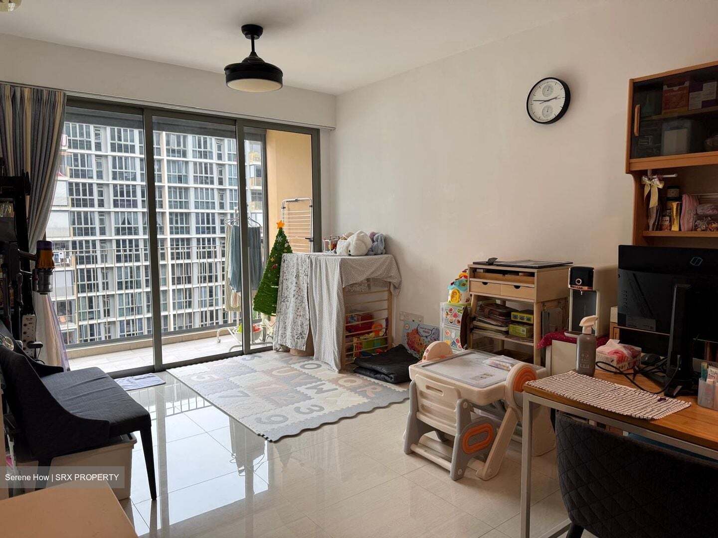 Choa Chu Kang Street 52 (D23), Condominium #568809181